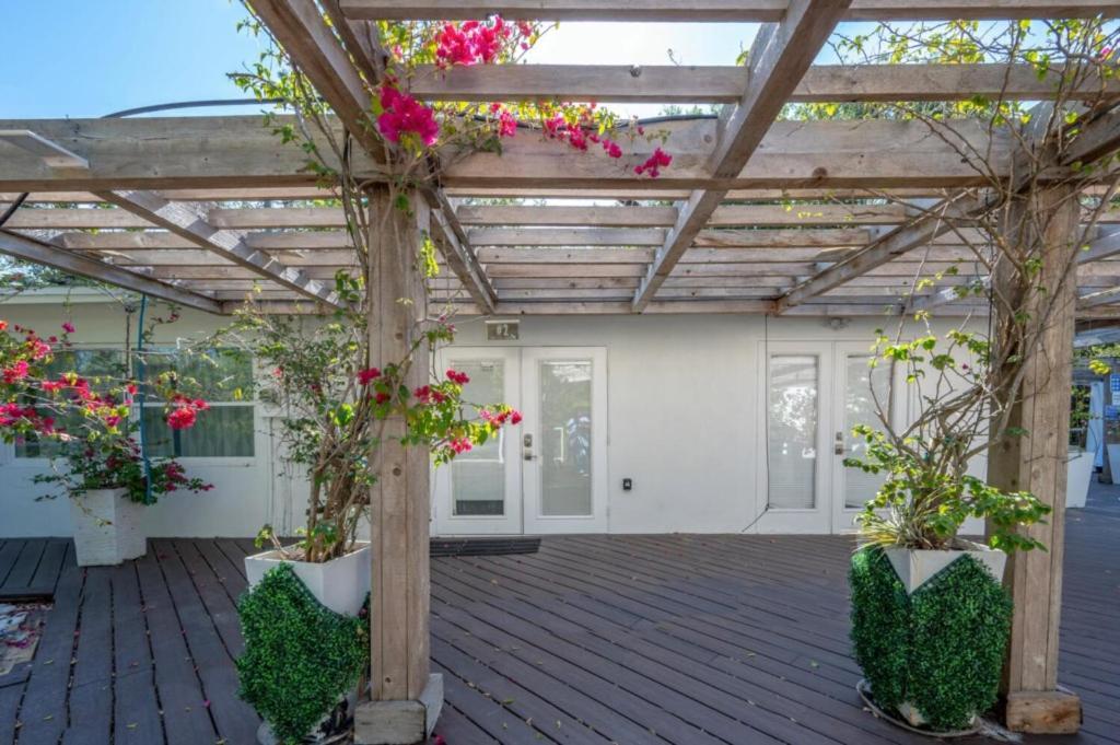 Orchid Estates *