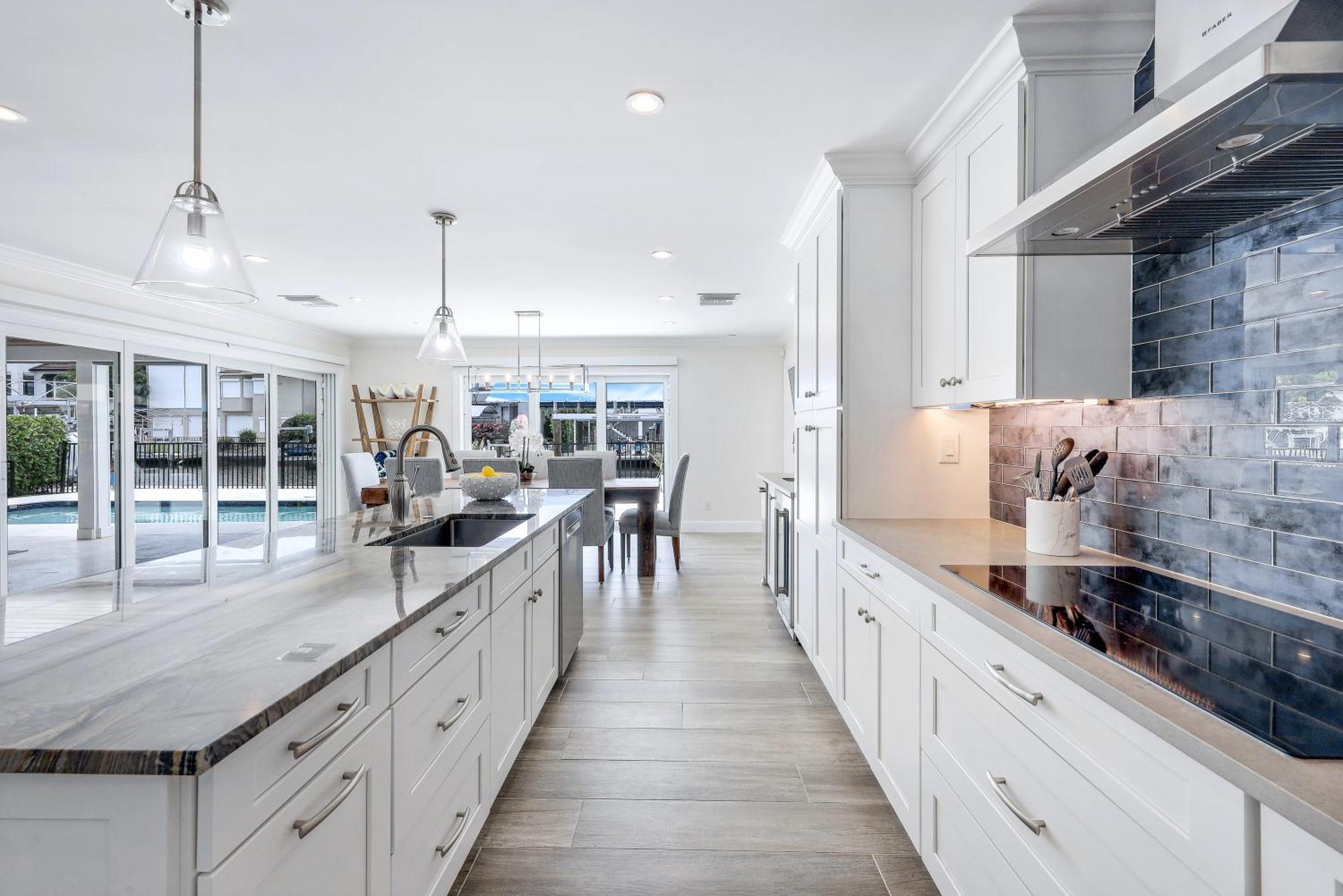 Holiday home Life - Less Than 1 Mile To Vanderbilt Beach! - On The Water Naples