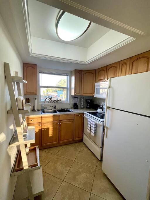 Renovated Cozy In Naples