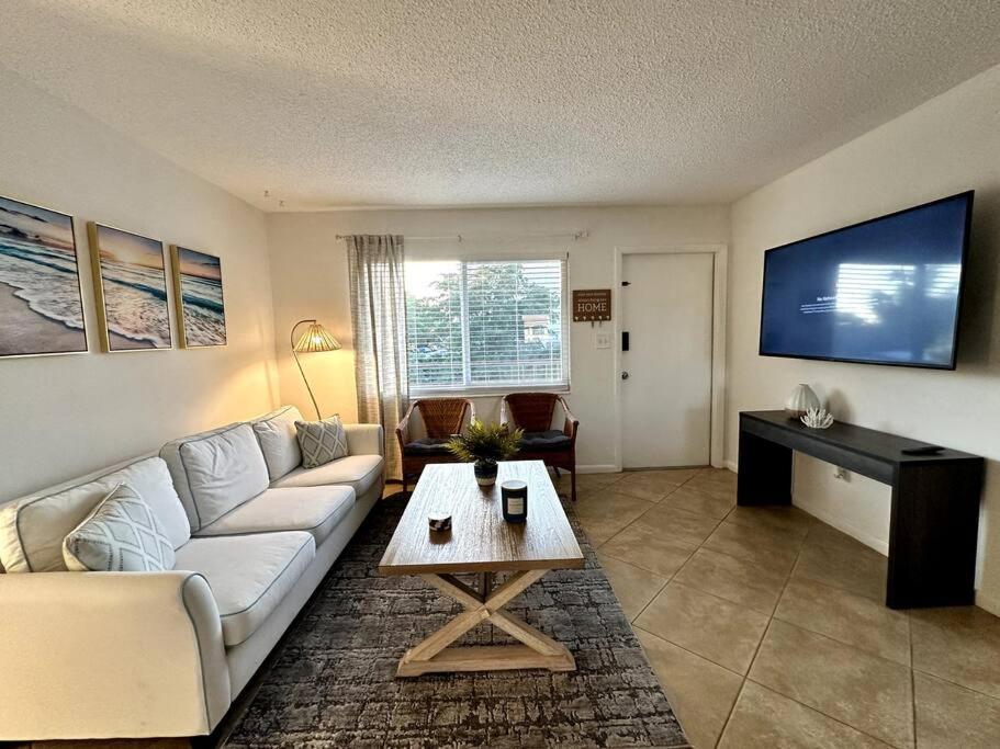 Renovated Cozy In * Naples