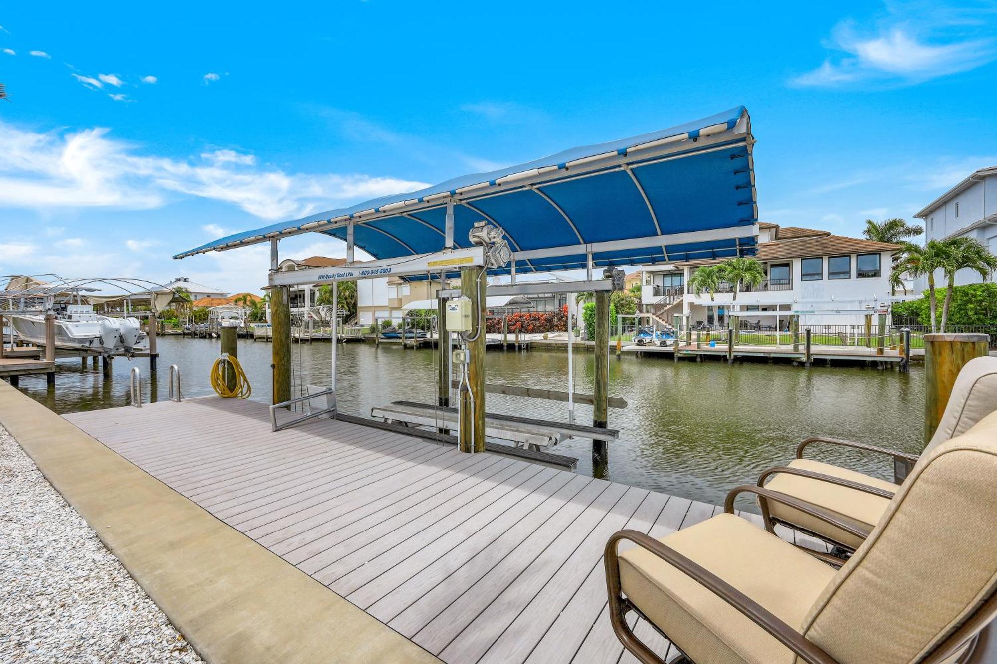 Holiday home Life - Less Than 1 Mile To Vanderbilt Beach! - On The Water Naples