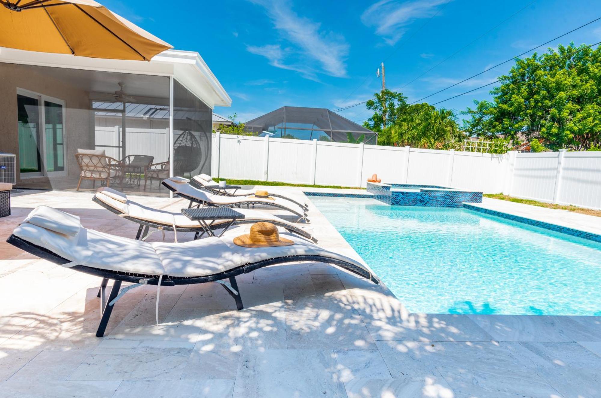 Endless Paradise - Brand New Salt Water Pool! Rejuvenate And Relax!