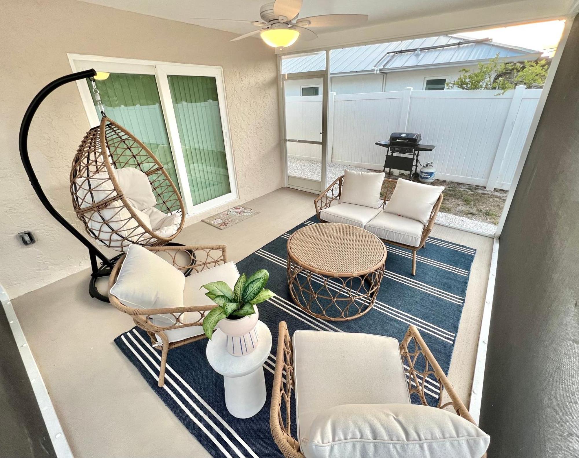 Endless Paradise - Brand New Salt Water Pool! Rejuvenate And Relax! Holiday home *