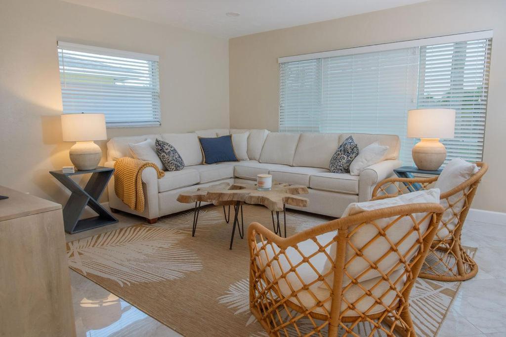 Endless Paradise - Brand New Salt Water Pool! Rejuvenate And Relax! Holiday home Naples