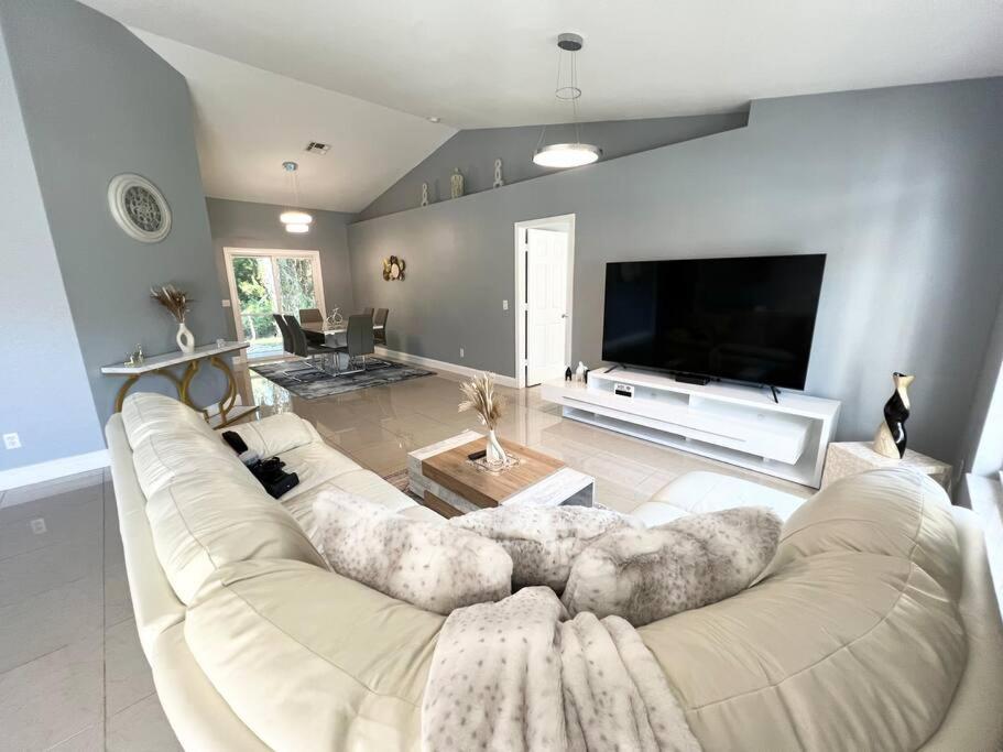 Holiday home In Naples. Long Term Welcome *