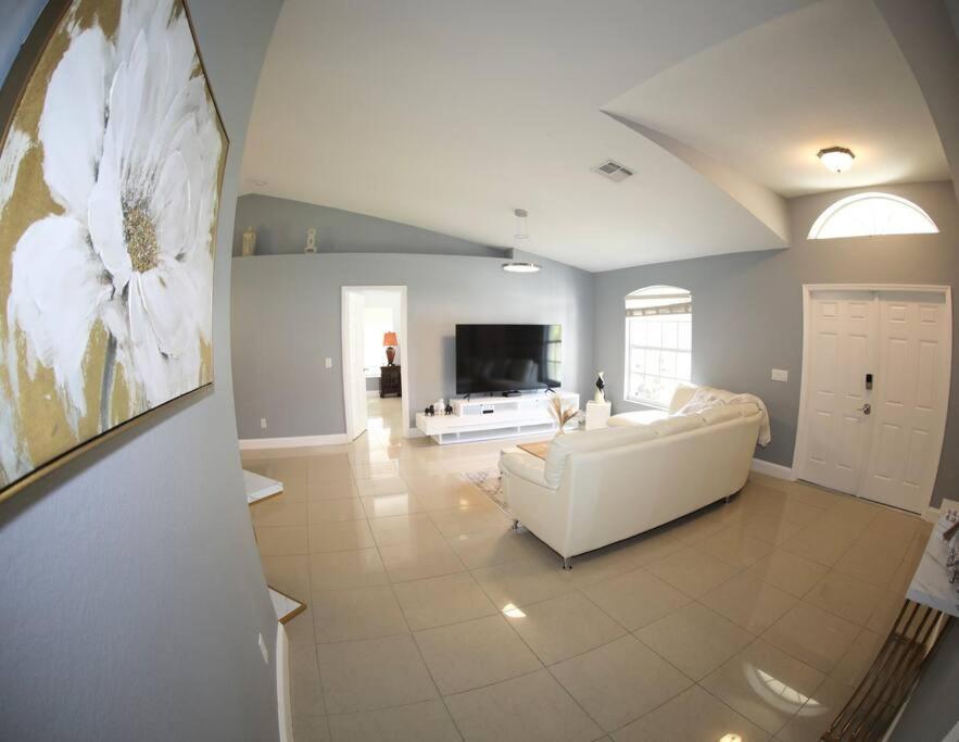 In Naples. Long Term Welcome Holiday home Naples