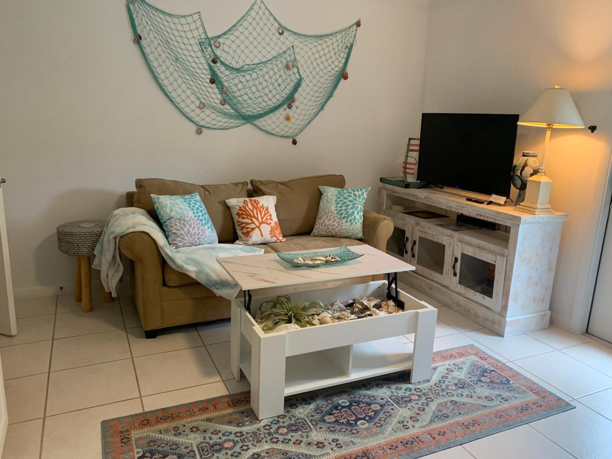 Homestay In The Heart Of Naples, With & Pool