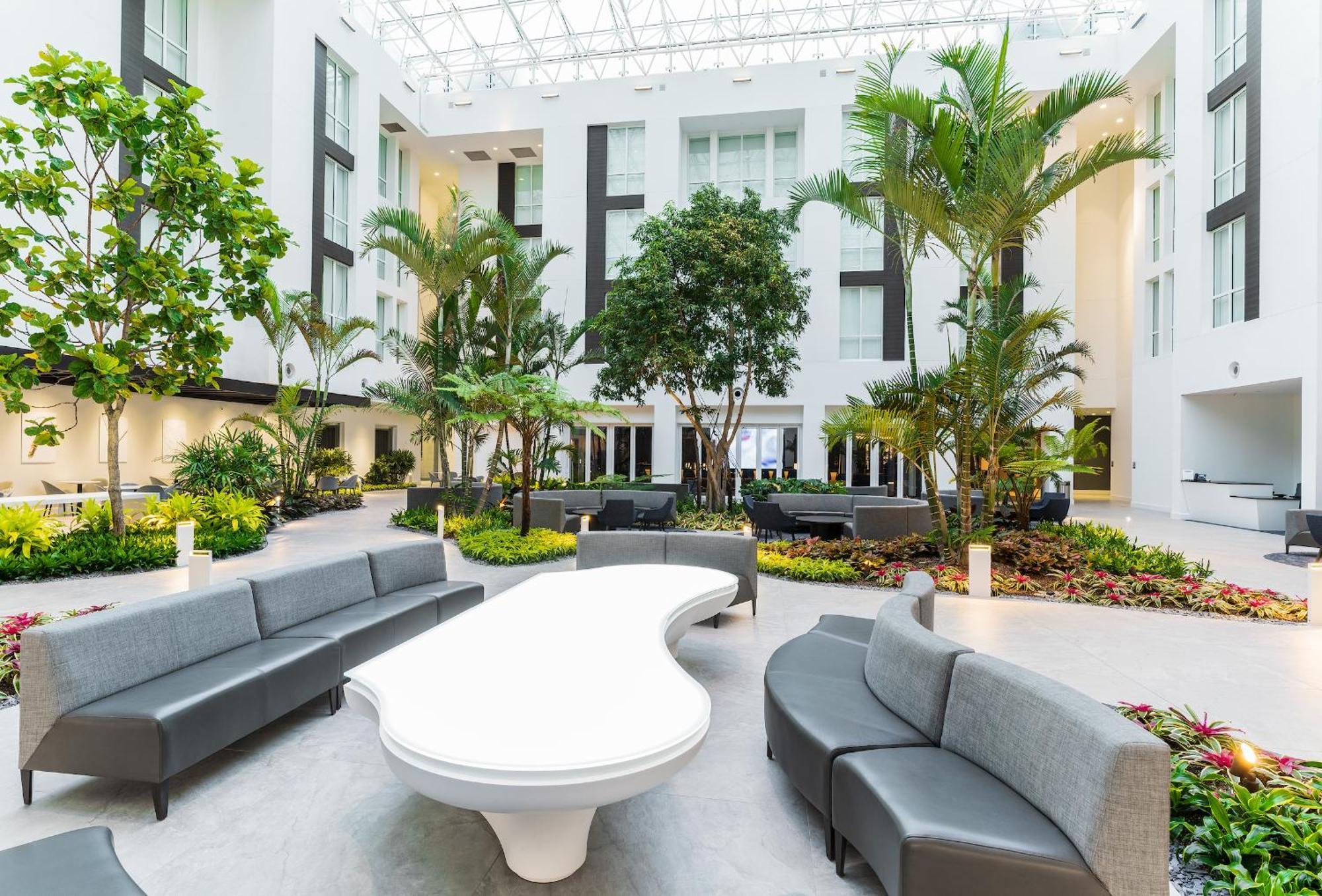 Innovation 4* Naples