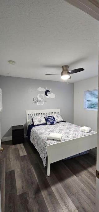Villa Tranquil Oasis Retreat In Golden Gate Estates Naples