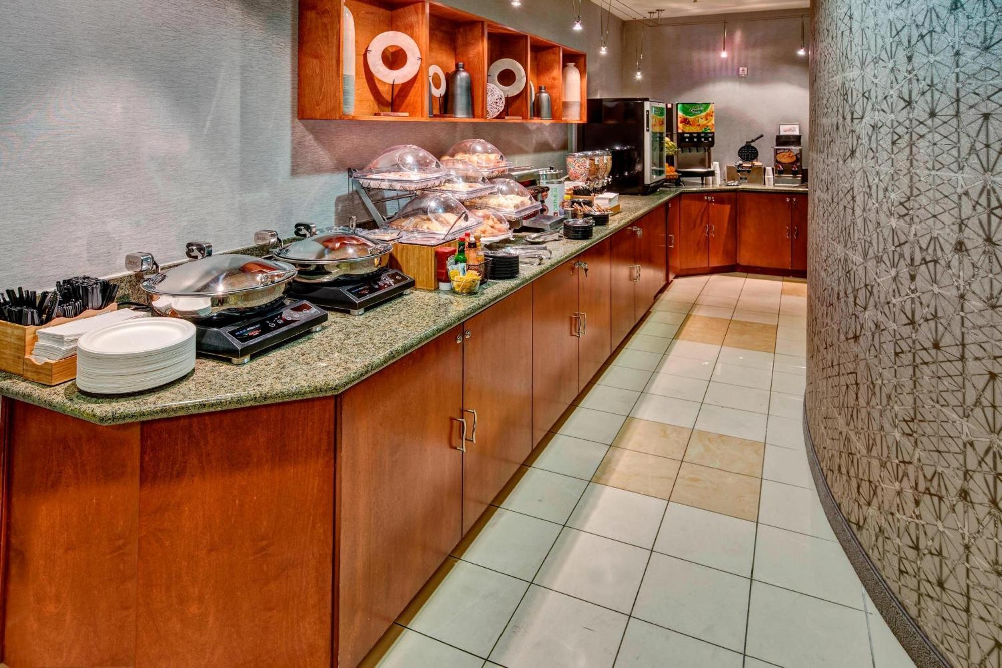 Springhill By Marriott 3*