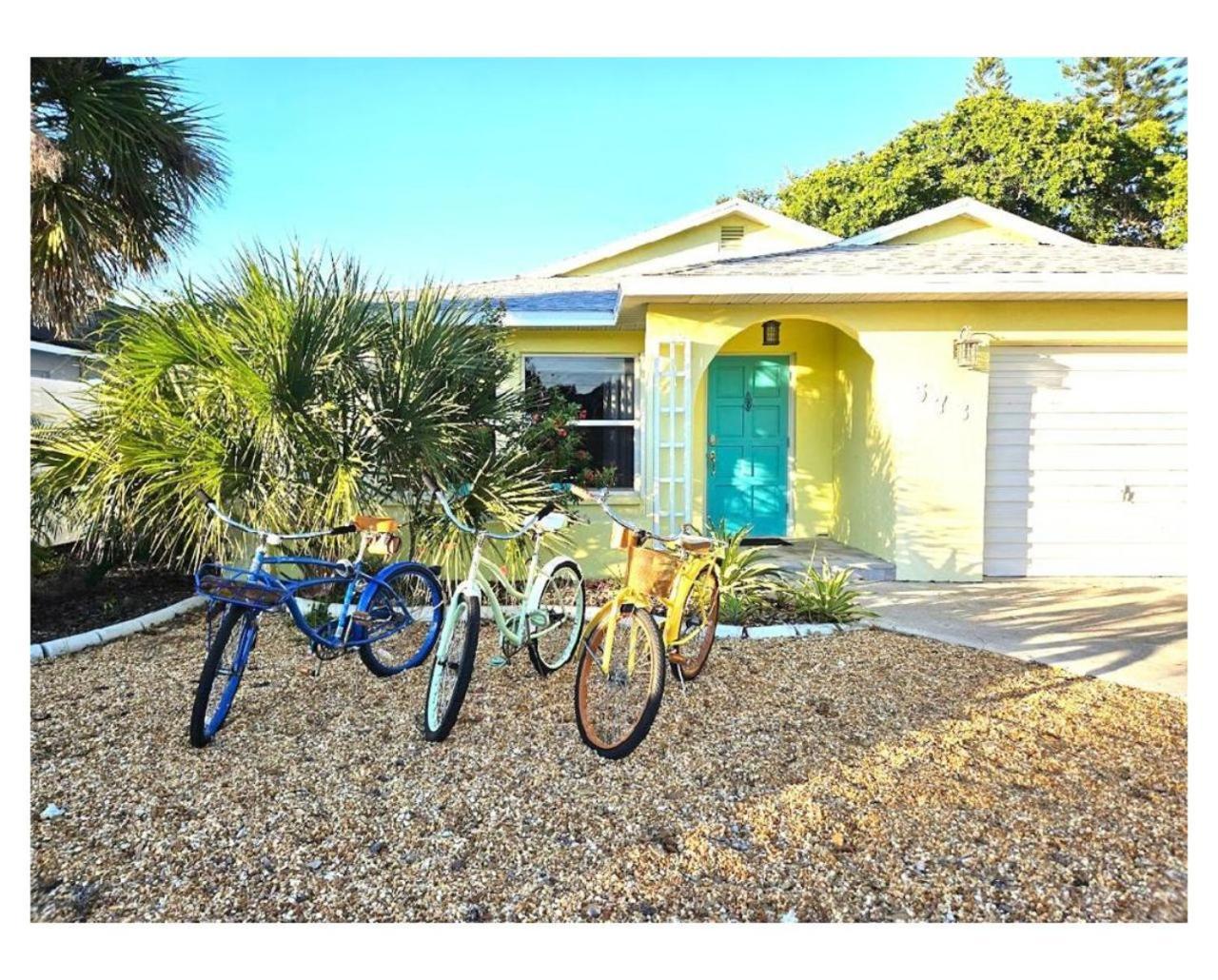 Holiday home Vacation House, Just 3 Min Drive To Beach. Naples