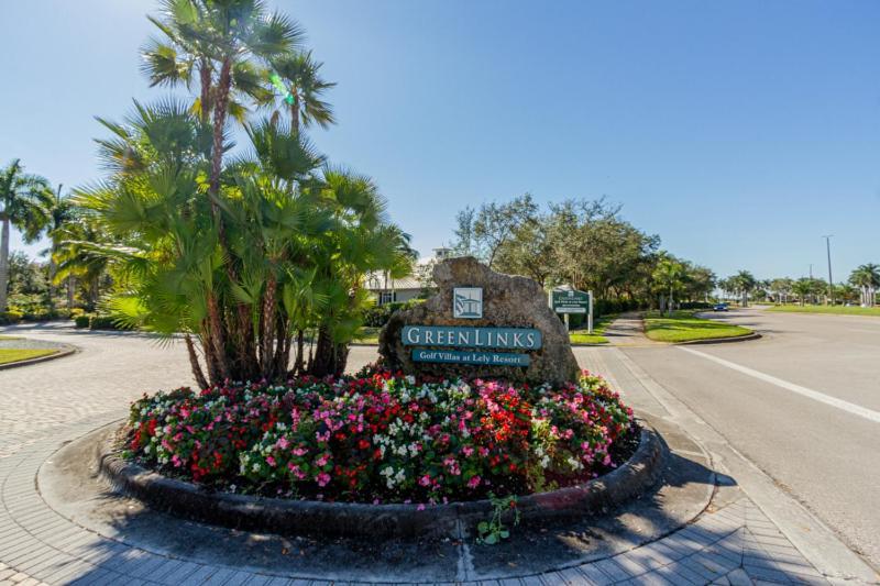 Greenlinks At Lely Luxury White Orchid Fully Renovated Modern 1st Floor 3bdr Golf Apartment Naples
