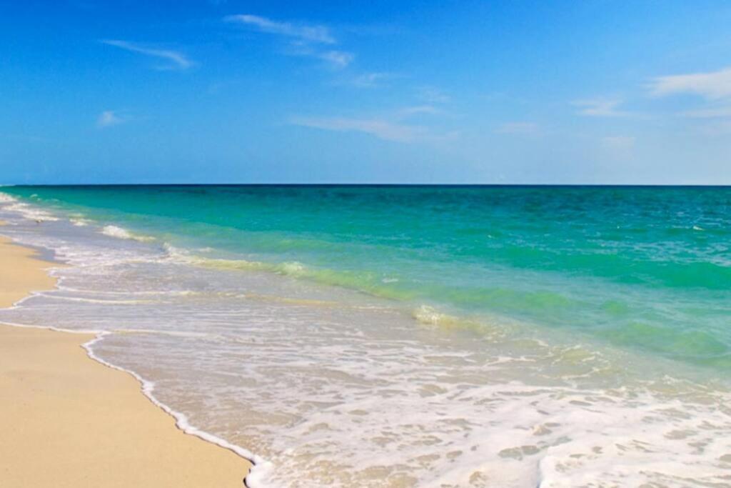 Holiday home Retreat Bike To Beach! 4 Bed 2 Bath