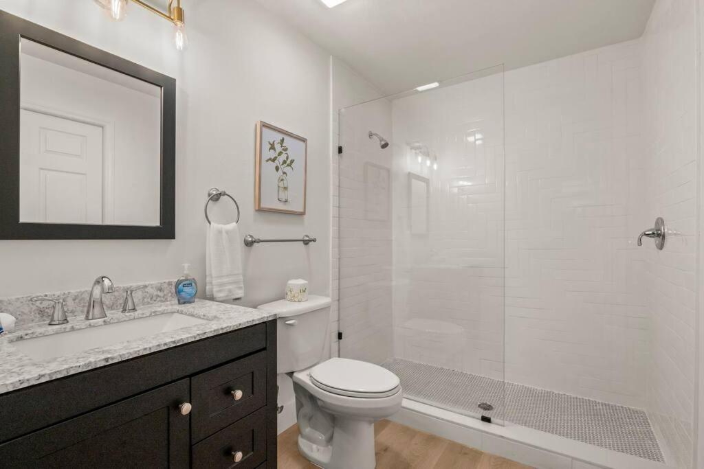 Luxurious Golf W/ Pool And Amenities! Villa Naples