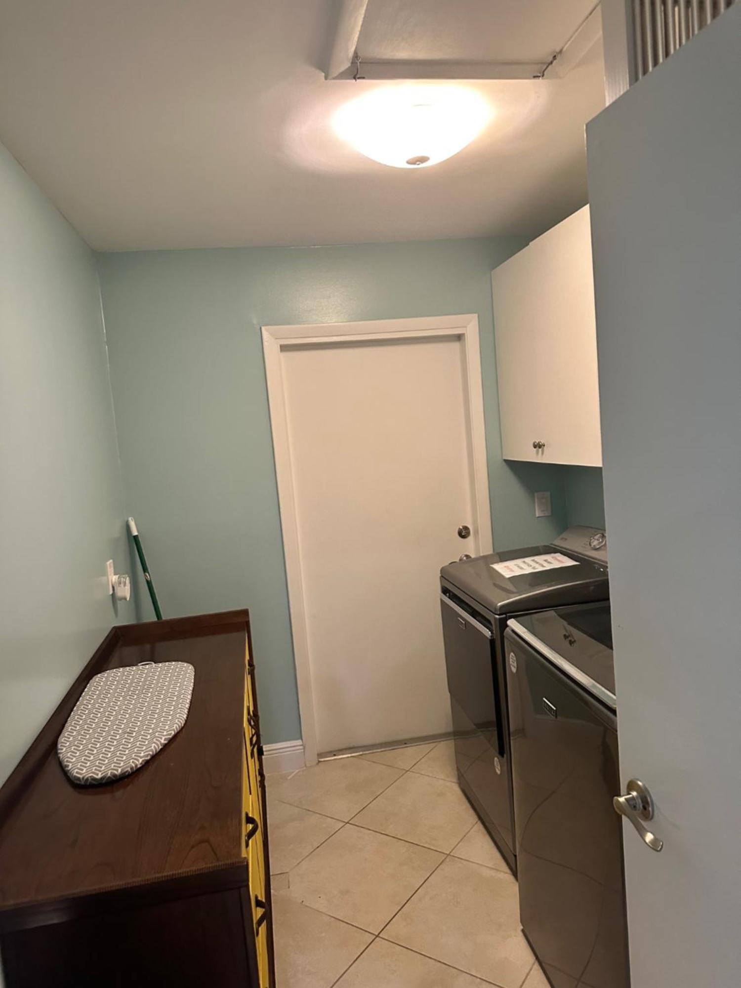 Freshly Remodeled 1970's Single Story * Naples