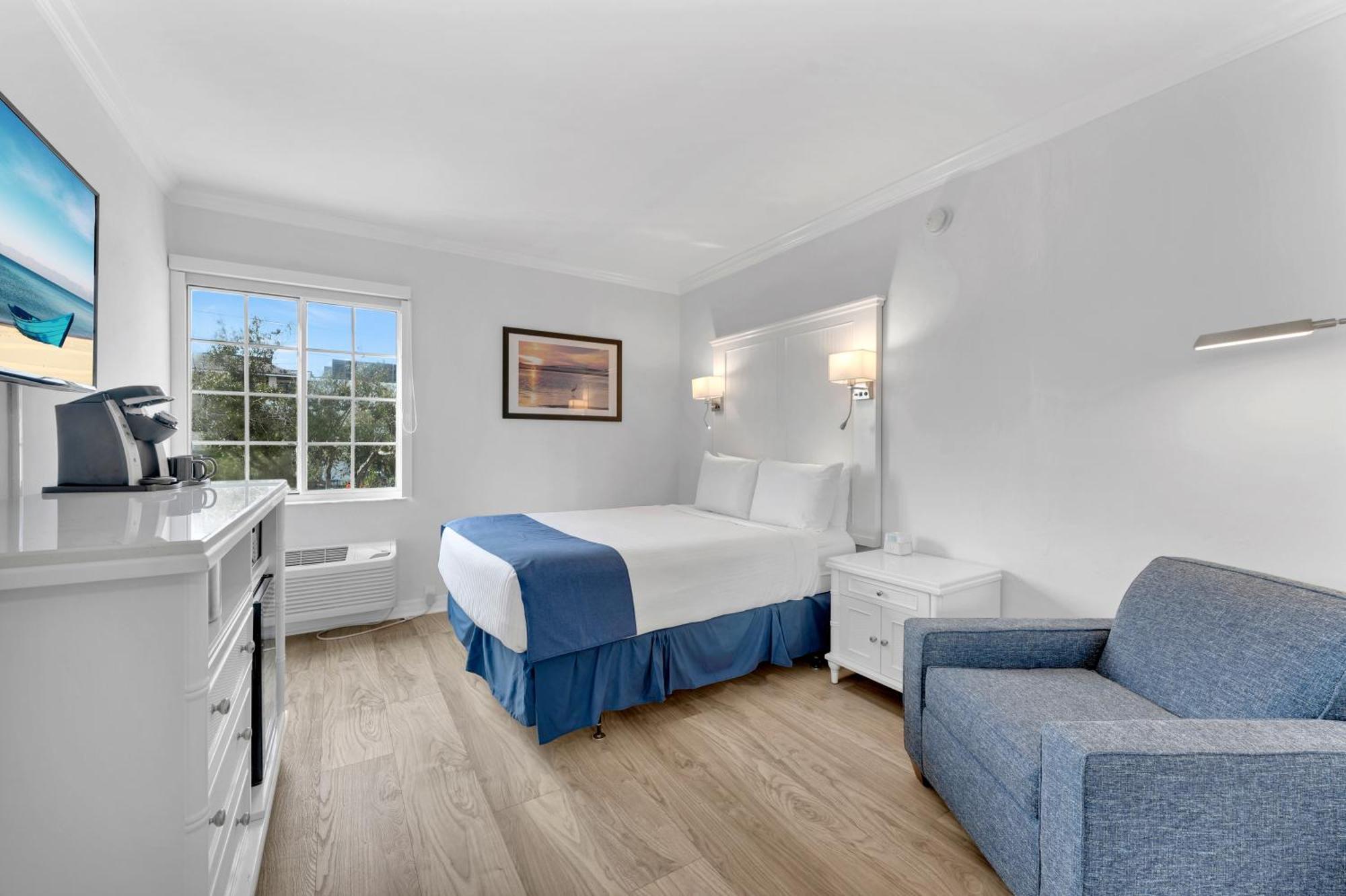 Hotel Bayfront 5th Avenue 3*