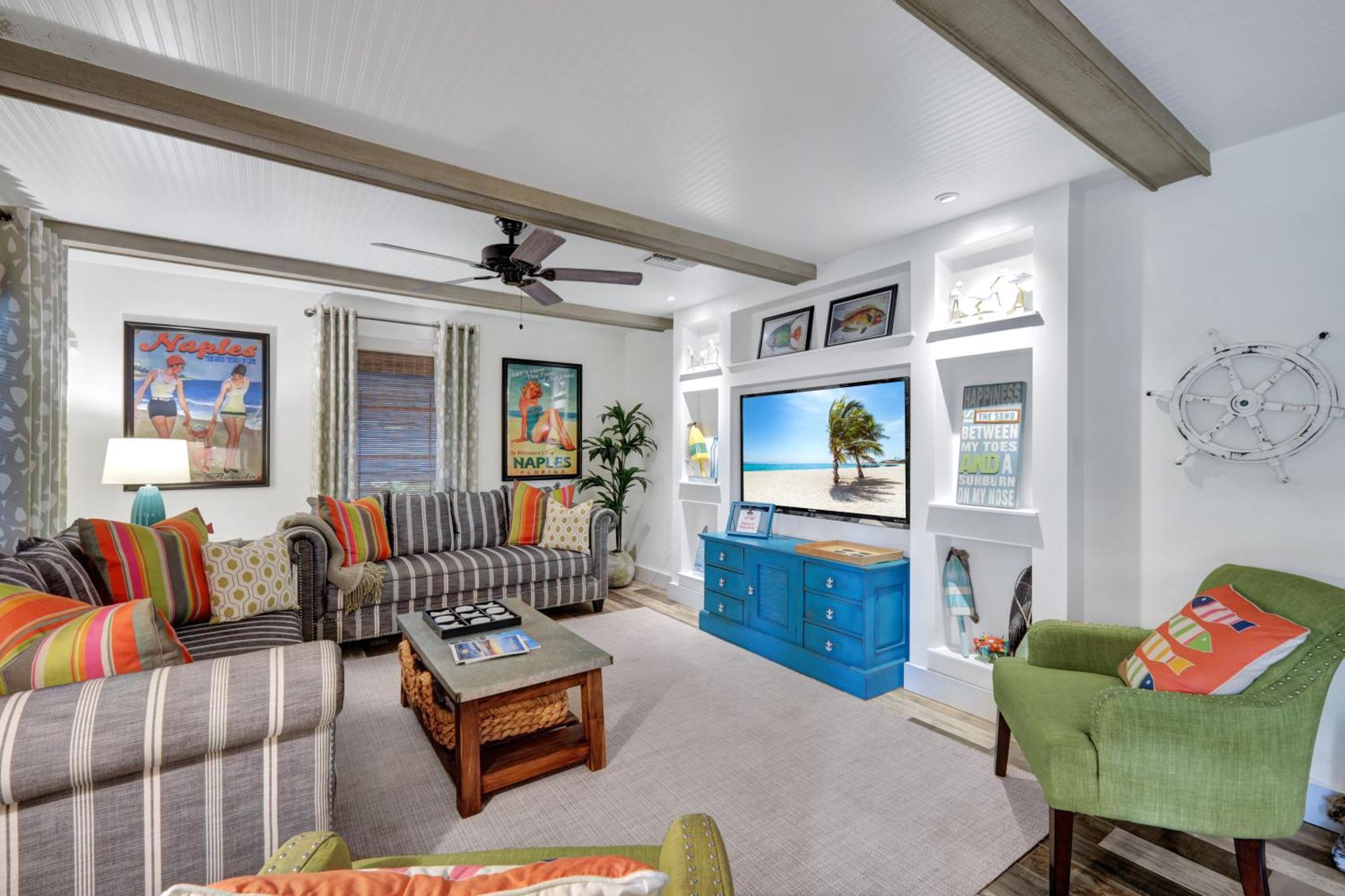 Coastal Vibes, Pickleball Court, One Mile To The *