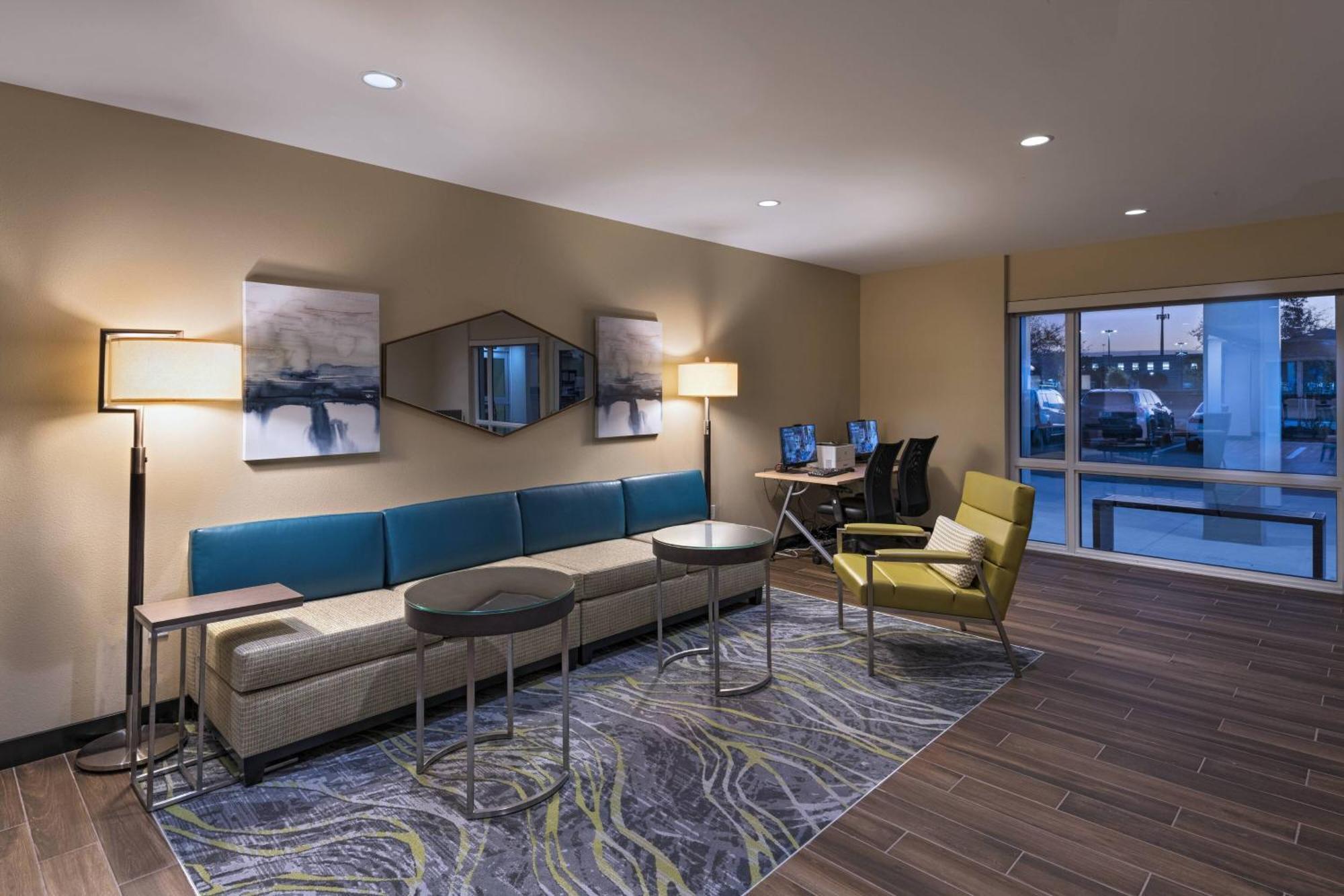 Towneplace By Marriott Hotel