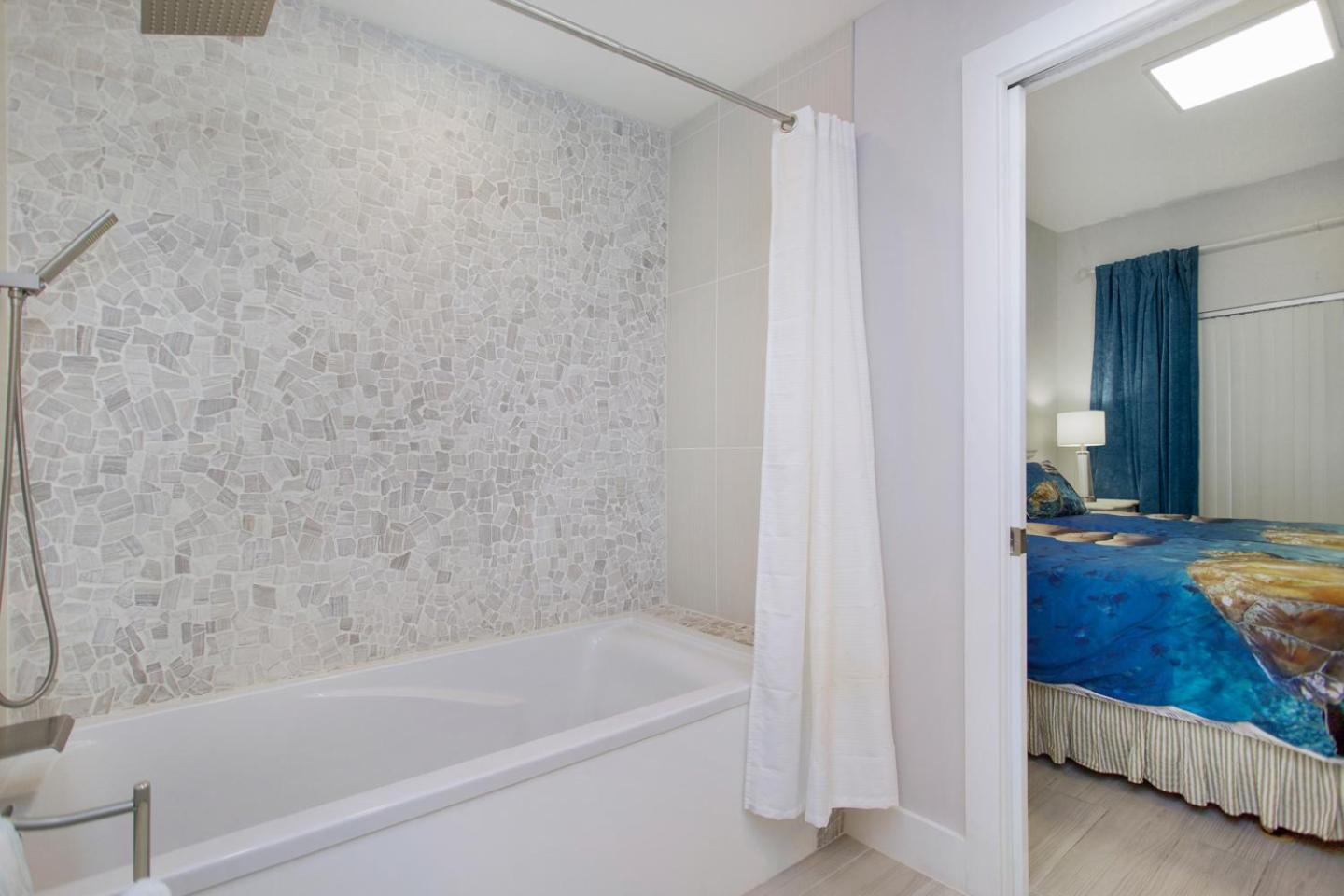 Dream At Wtc With Heated Pool Sauna 7 Bicycles And 3 Mls To Naples