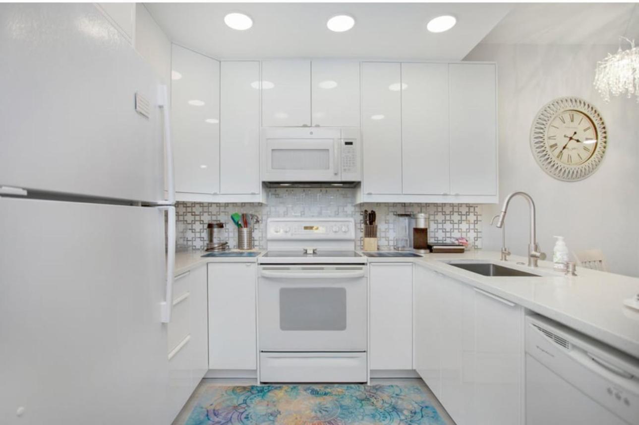 Apartment Dream At Wtc With Heated Pool Sauna 7 Bicycles And 3 Mls To
