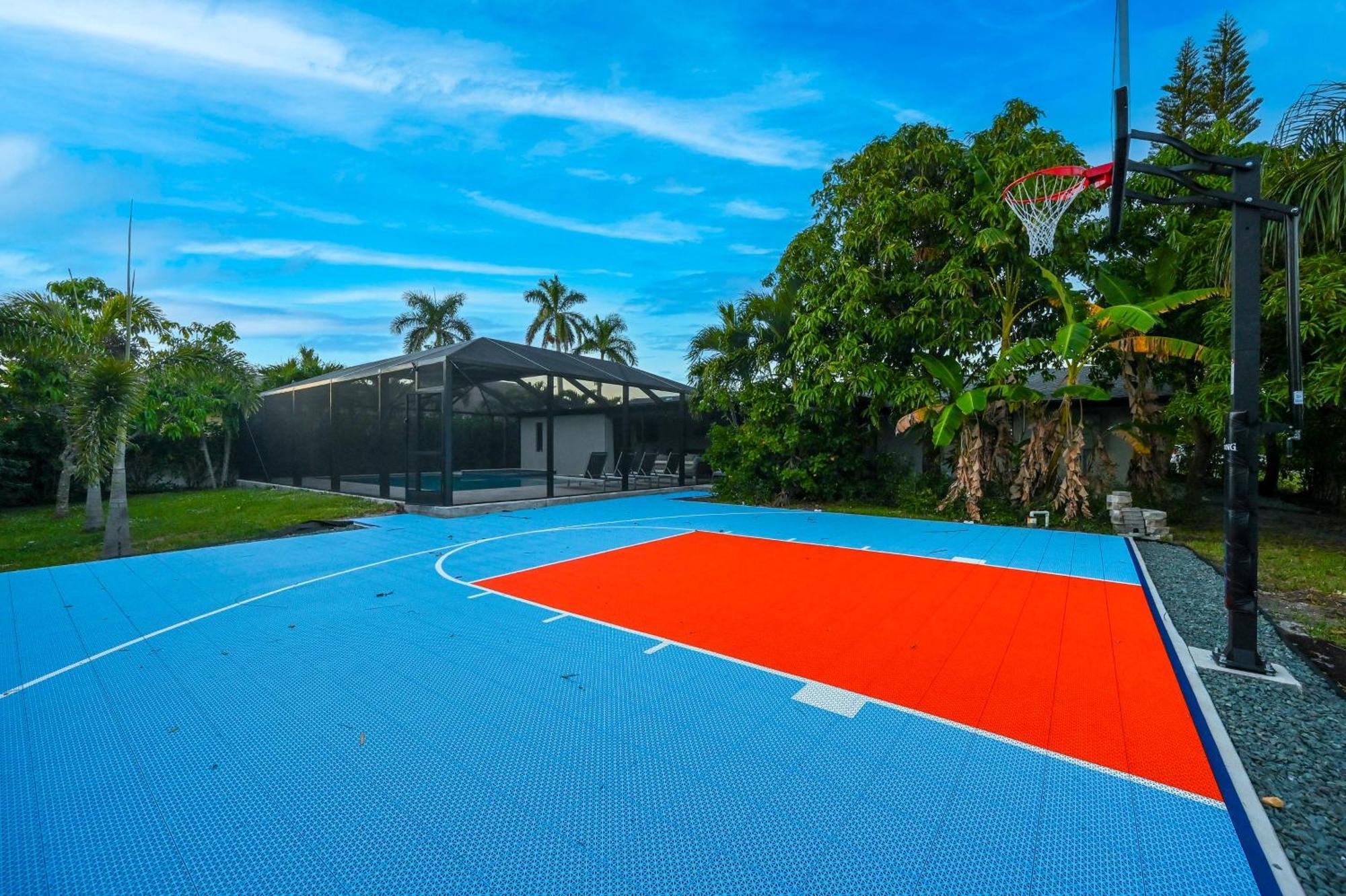 Tropical Hideaway - 1 Mi To Beaches! Naples