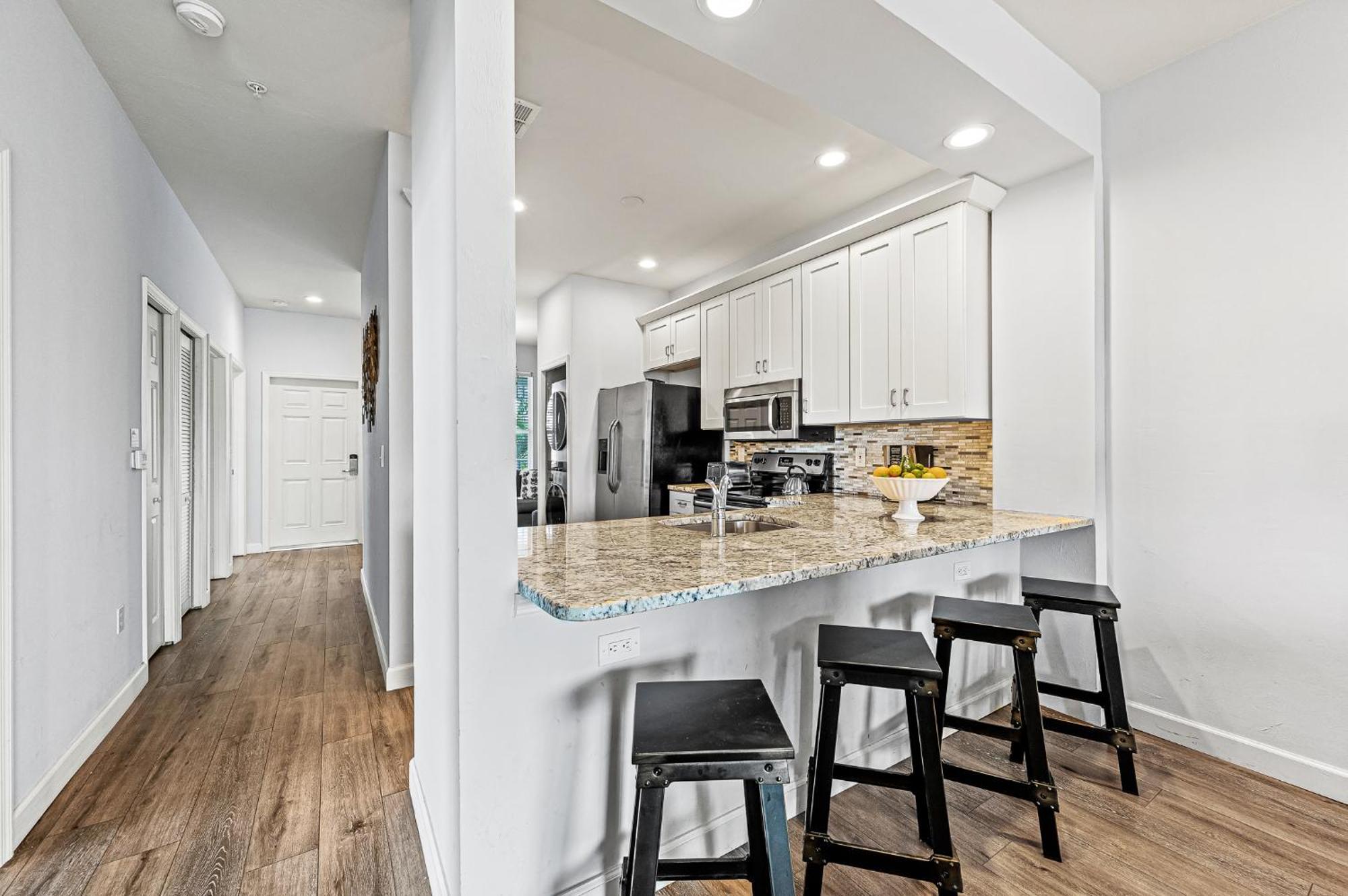 Holiday home Solterra, Luxury Condo, Resort Pool In Greenlinks