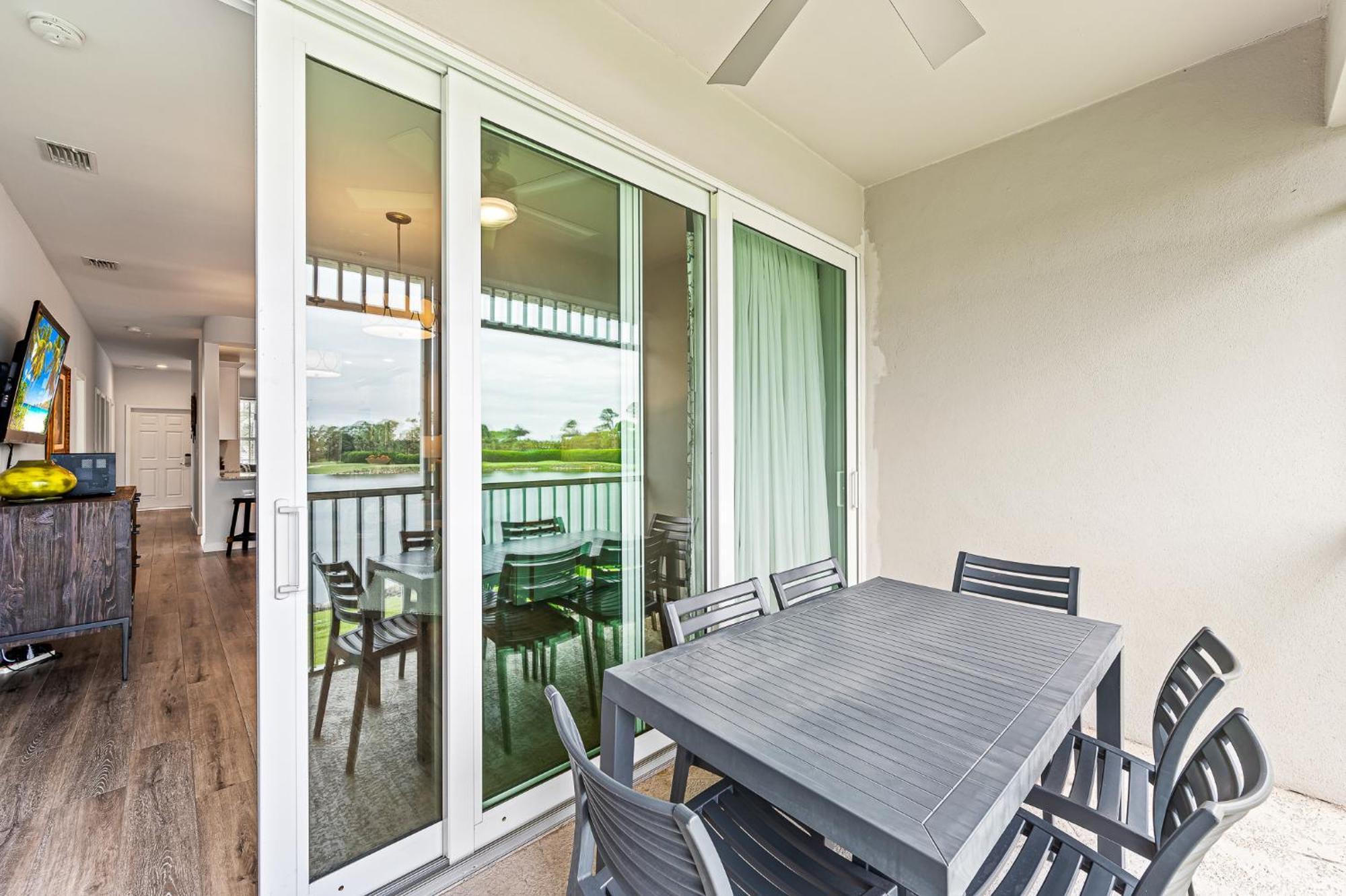 Holiday home Solterra, Luxury Condo, Resort Pool In Greenlinks Naples