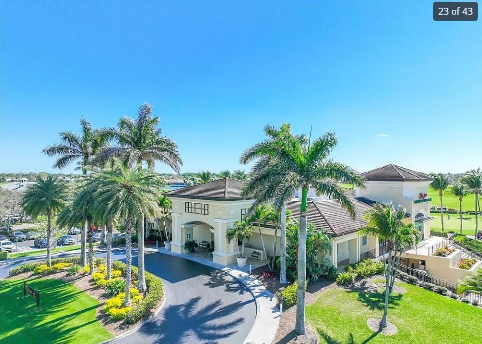 Apartment Serene Retreat: Golf-resort Pool-tennis-gym Naples