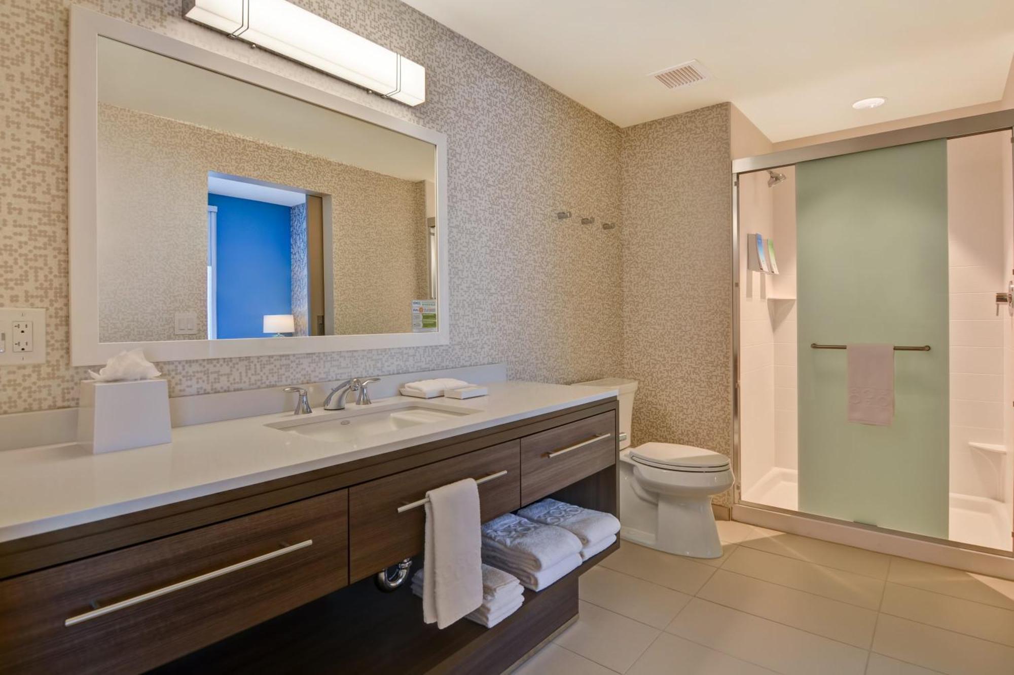 Home2 By Hilton I-75 Pine Ridge Road 3*