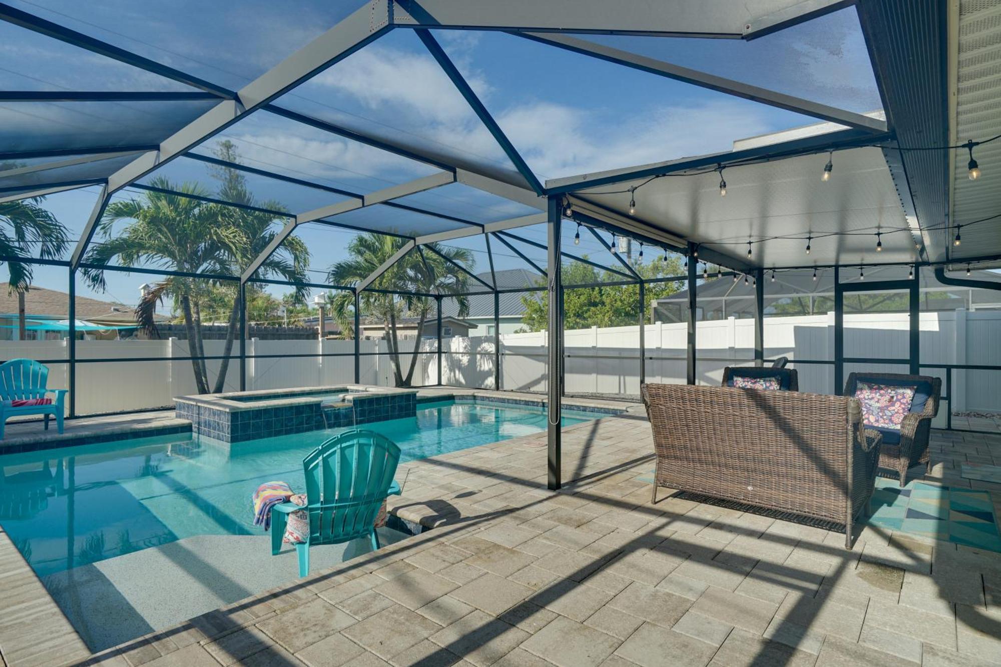 Paradise With Grill, 1 Mi To Vanderbilt Holiday home *