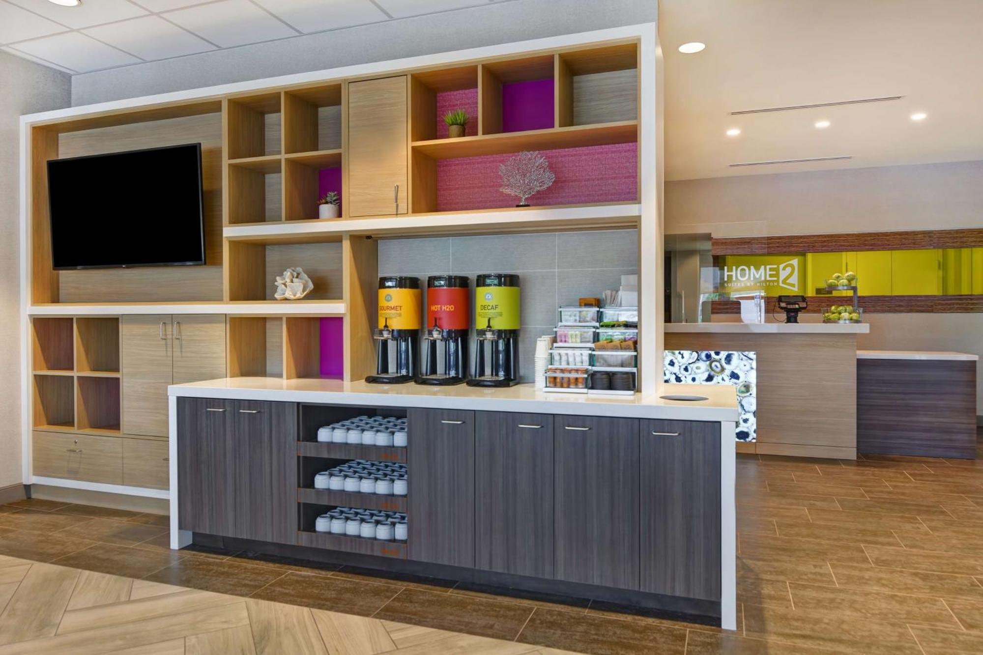 Hotel Home2 By Hilton I-75 Pine Ridge Road Naples