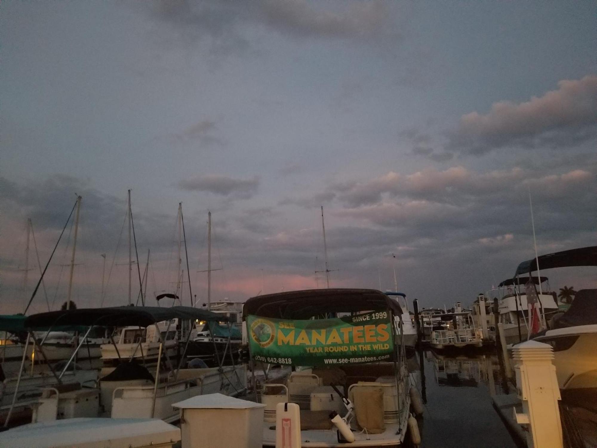 Marina Getaway On The Water! Apartment Naples