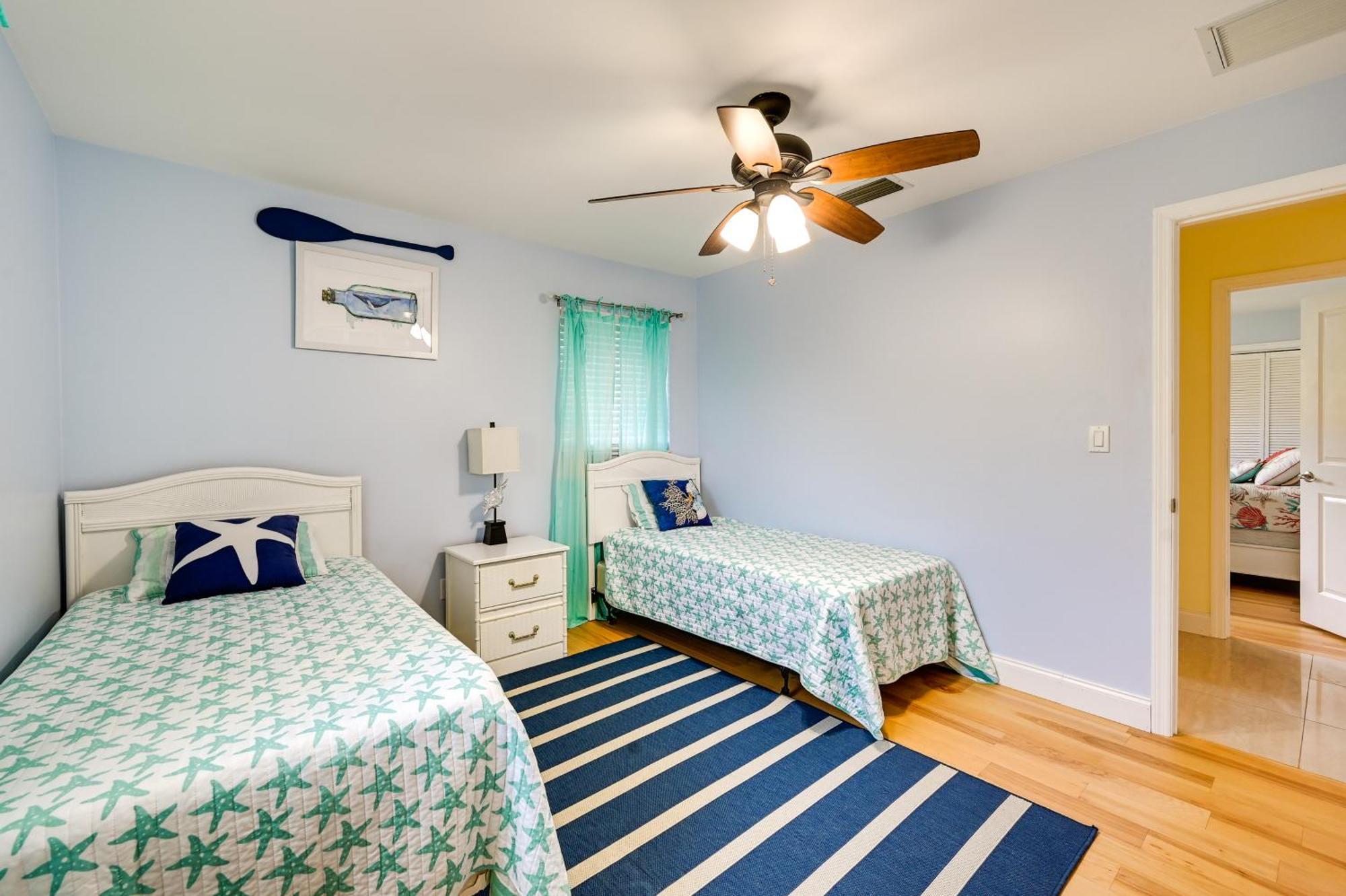 Holiday home Pet-friendly Vacation Near Beach! *