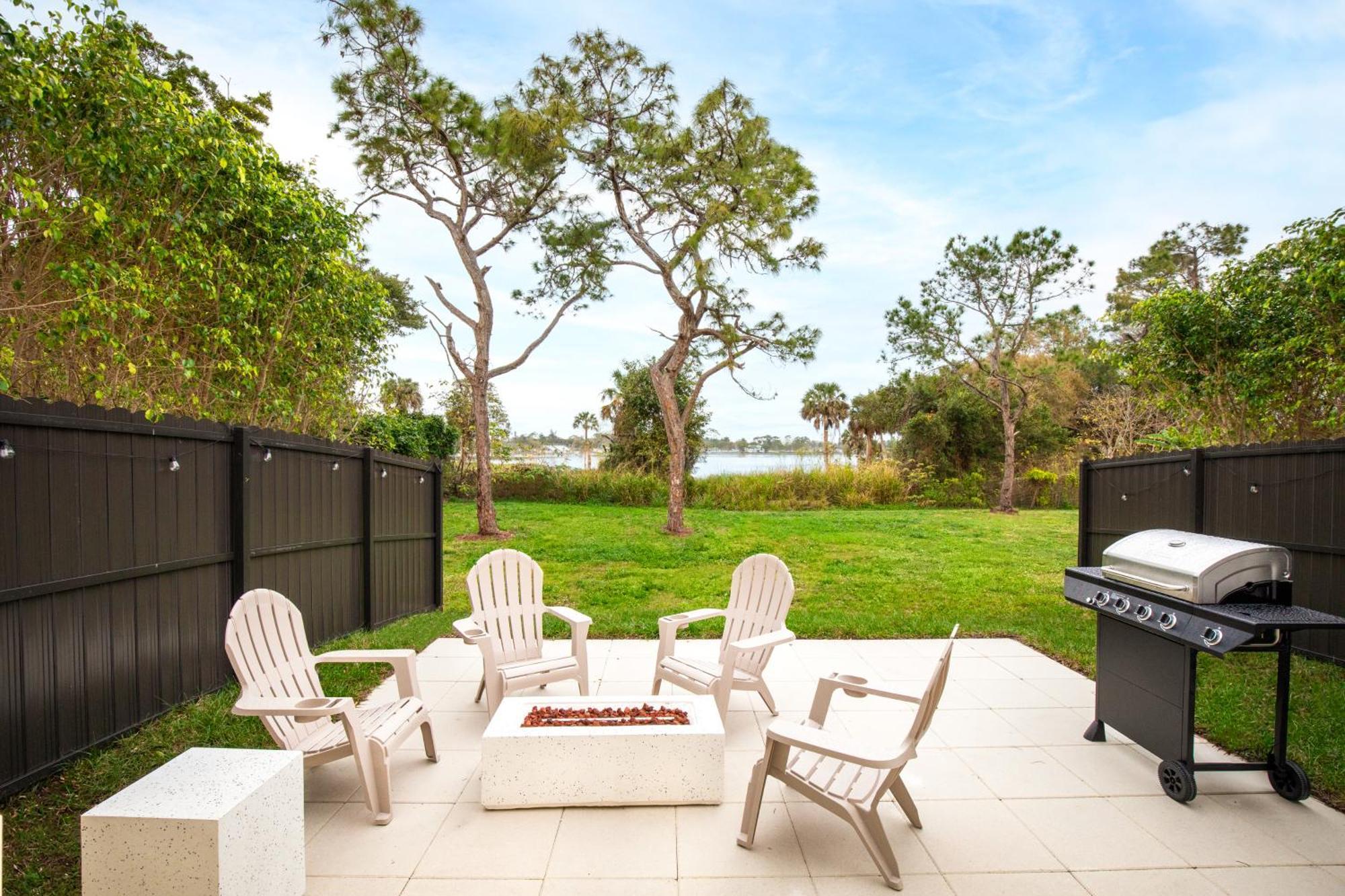 Holiday home The Boho Bliss - Lakeview Elegance 3miles Downtown