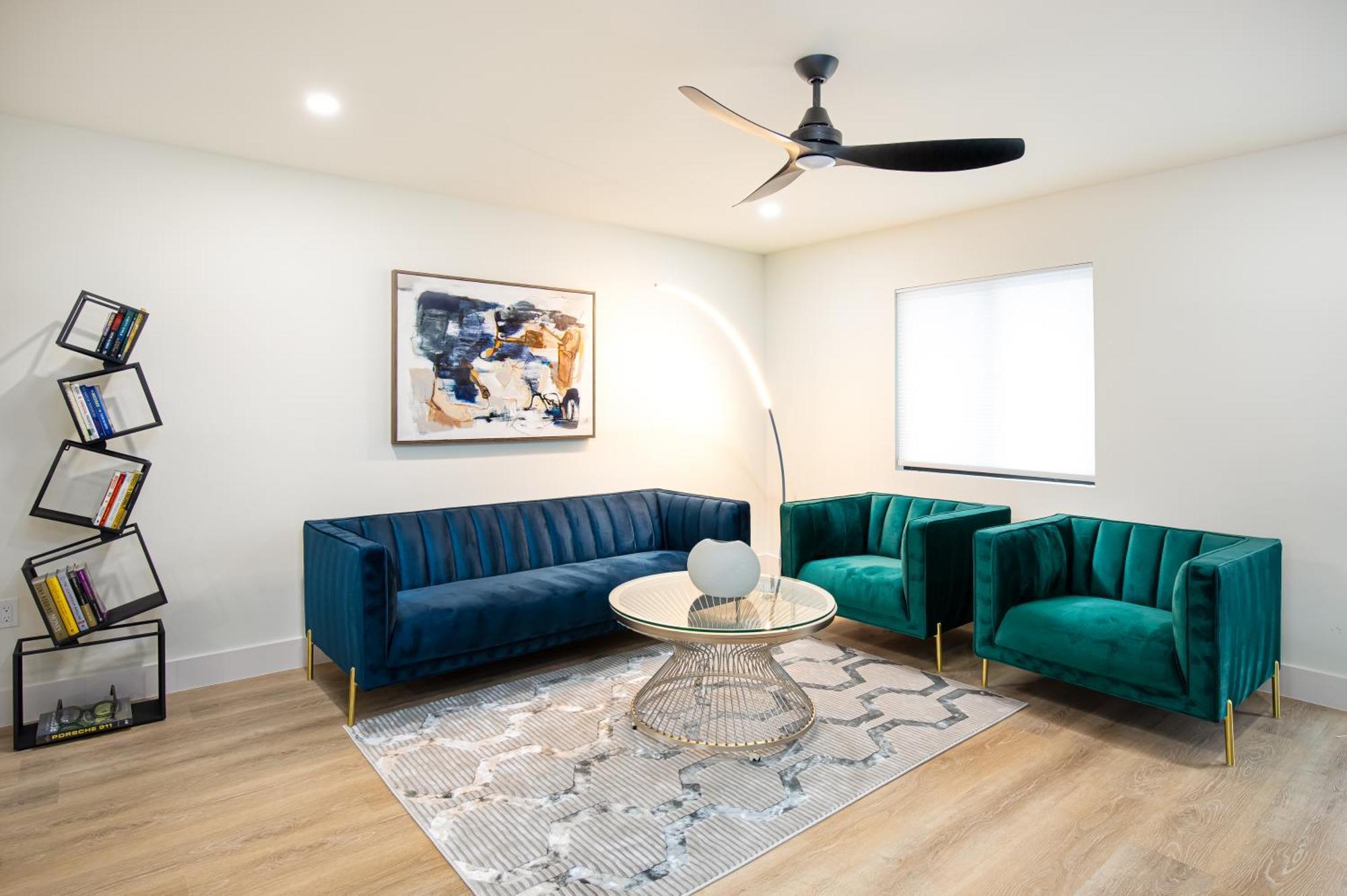 Velvet Bloom Unique Location 3mil To Downtown Holiday home *