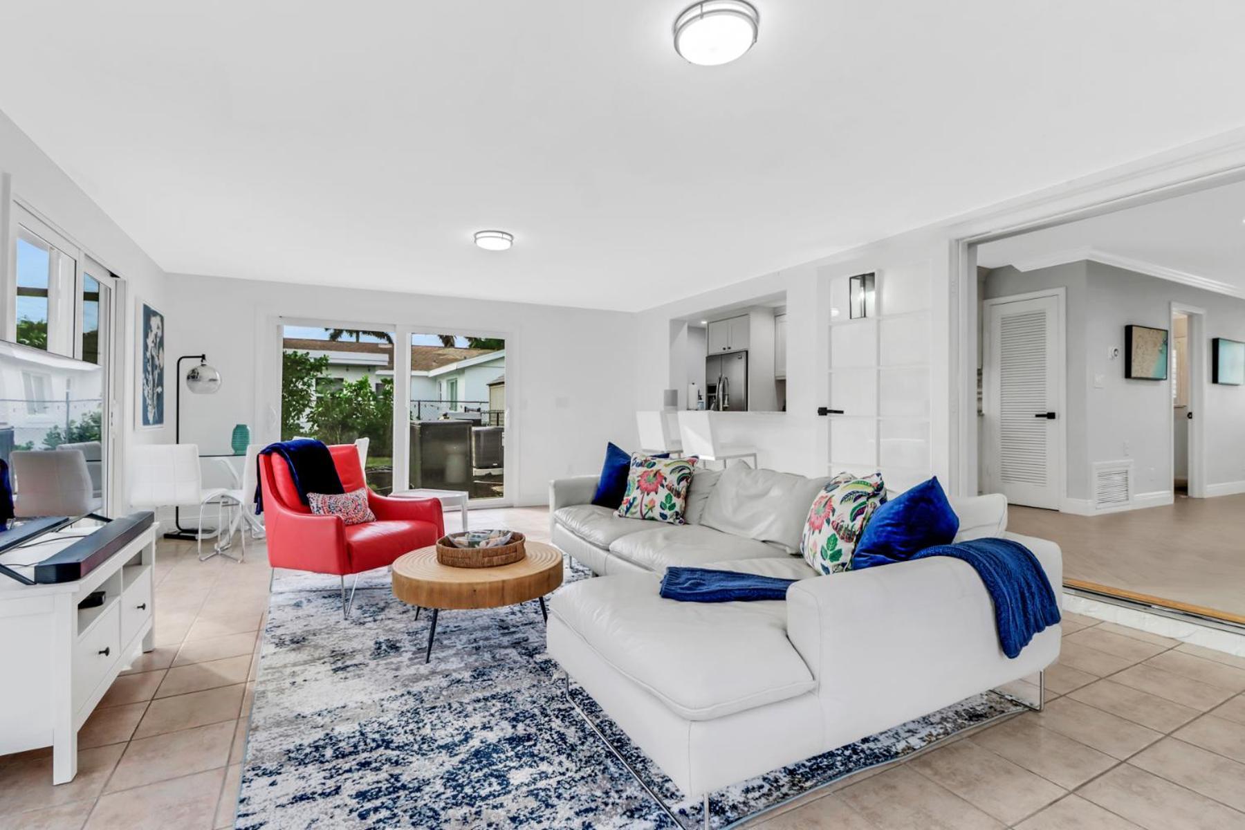 Holiday home Pool In The Heart Of Naples! *