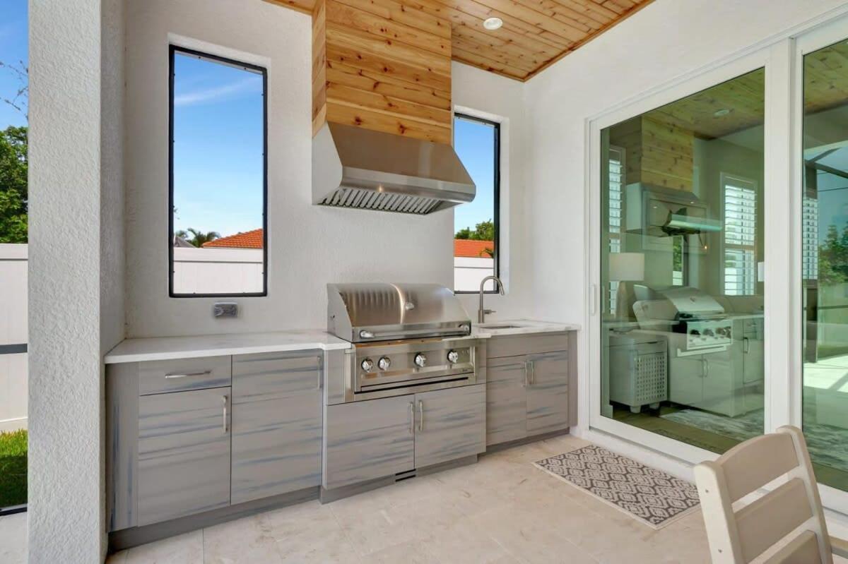 Holiday home Timeless Sophistication Discover Coastal Chic Living