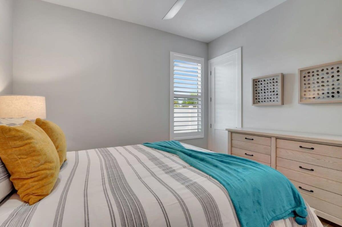 Holiday home Timeless Sophistication Discover Coastal Chic Living *