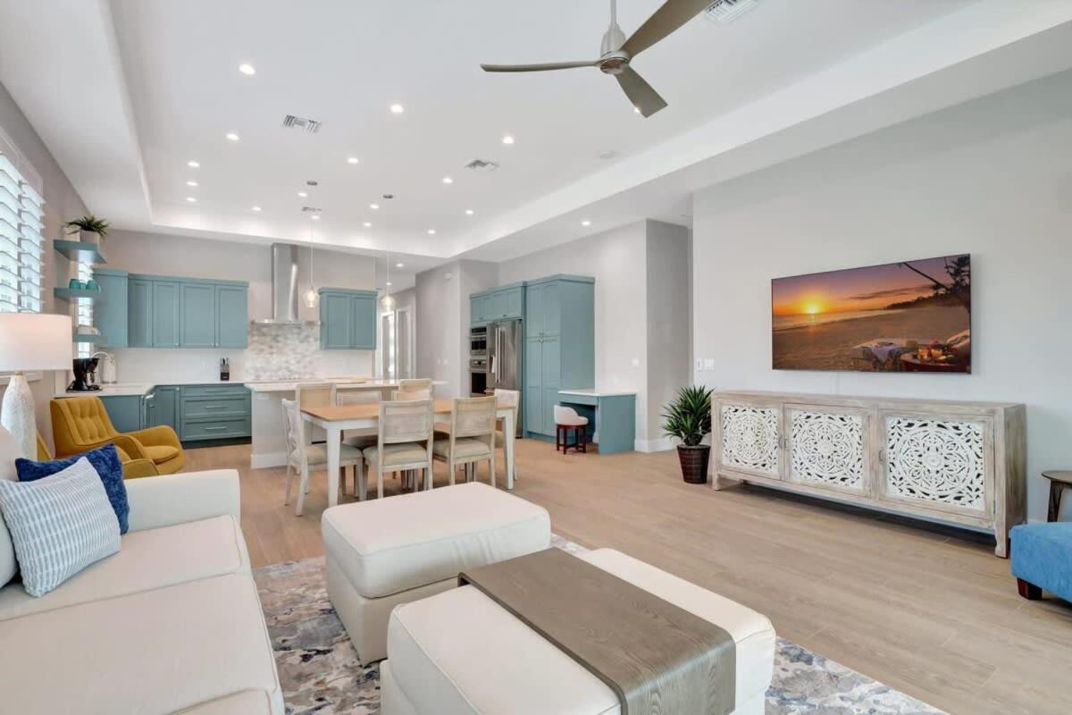 Timeless Sophistication Discover Coastal Chic Living * Naples