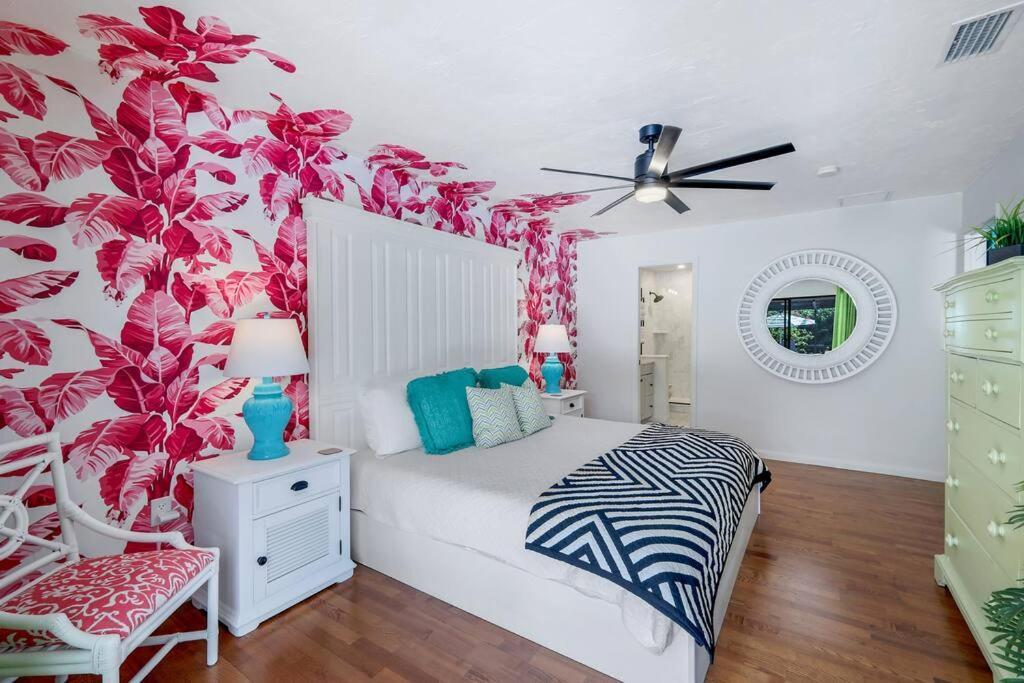 Serenity In Paradise! Heated Pool 10 Min To Beach! * Naples