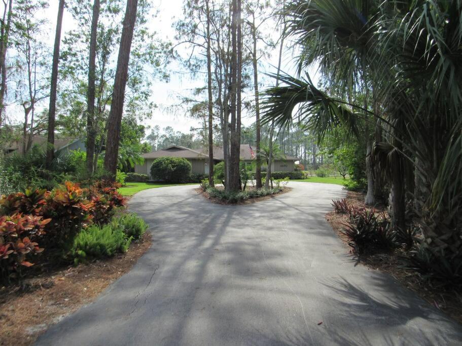 Serenity In Paradise! Heated Pool 10 Min To Beach! Naples