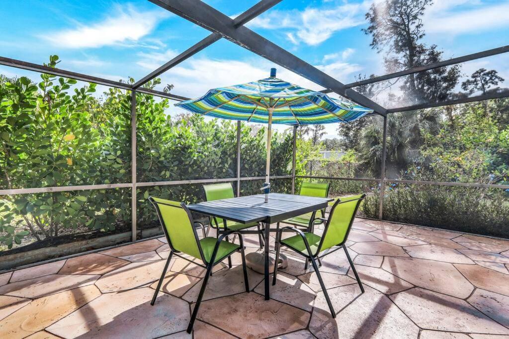 Serenity In Paradise! Heated Pool 10 Min To Beach! Holiday home