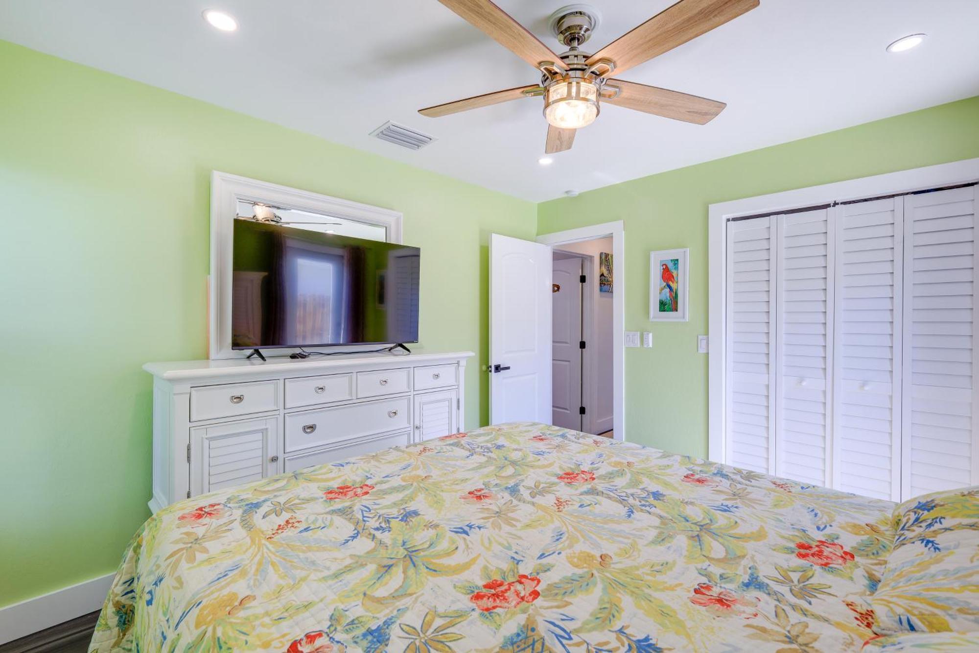 Holiday home Tropical With Yard Near Beaches! Naples
