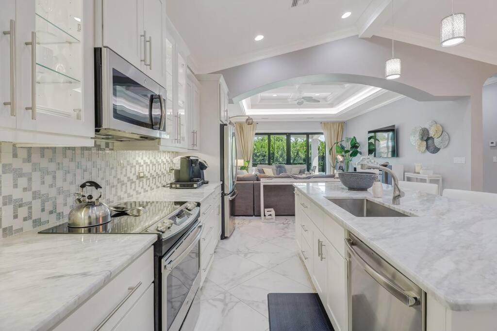 Holiday home Luxe Home! Perfect For The Whole Family Naples