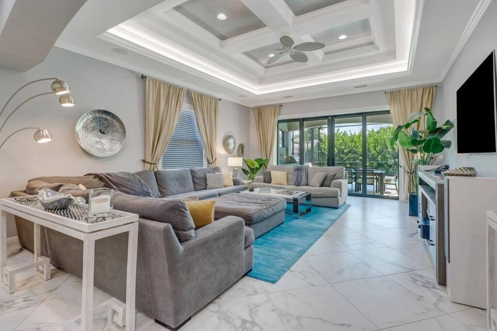 Luxe Home! Perfect For The Whole Family Holiday home *