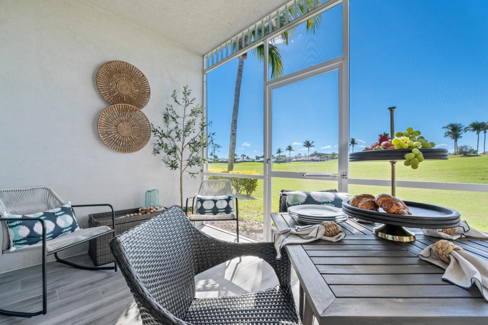 Serene Retreat: Golf-resort Pool-tennis-gym Apartment *