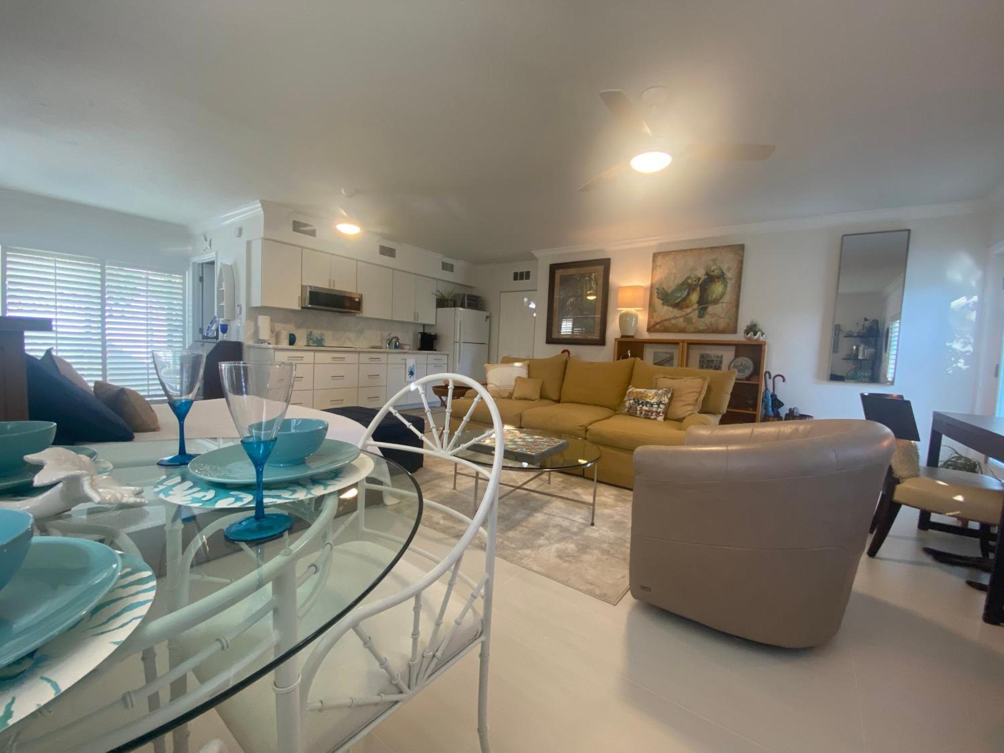 Closest To Vanderbilt Beach, New Remodel, Well Appointed, Bbq, Yard, Very Private Many Extras!