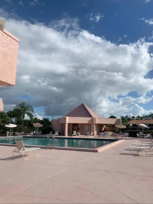Apartment Sweet Vacation In Prime Location