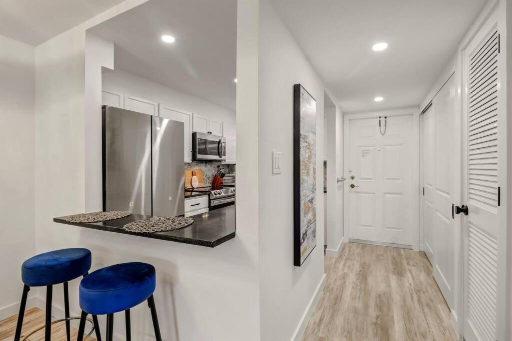 Sweet Vacation In Prime Location Apartment