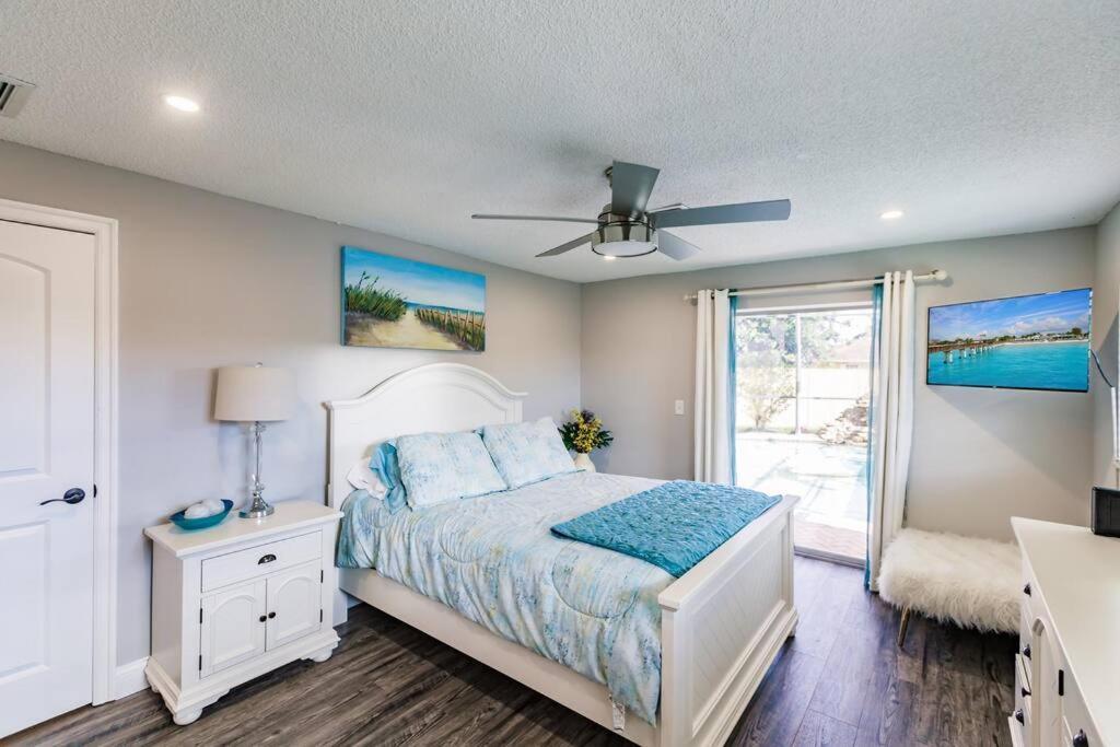 Renovated With Seasonally Heated Pool *